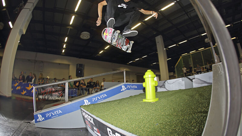 Denny Pham / Nollie Heelflip / Köln 2015 20 Jahre COS - Denny Pham Interview