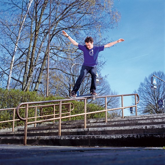 Caswell Berry | Feeble Grind Caswell Berry | Feeble Grind