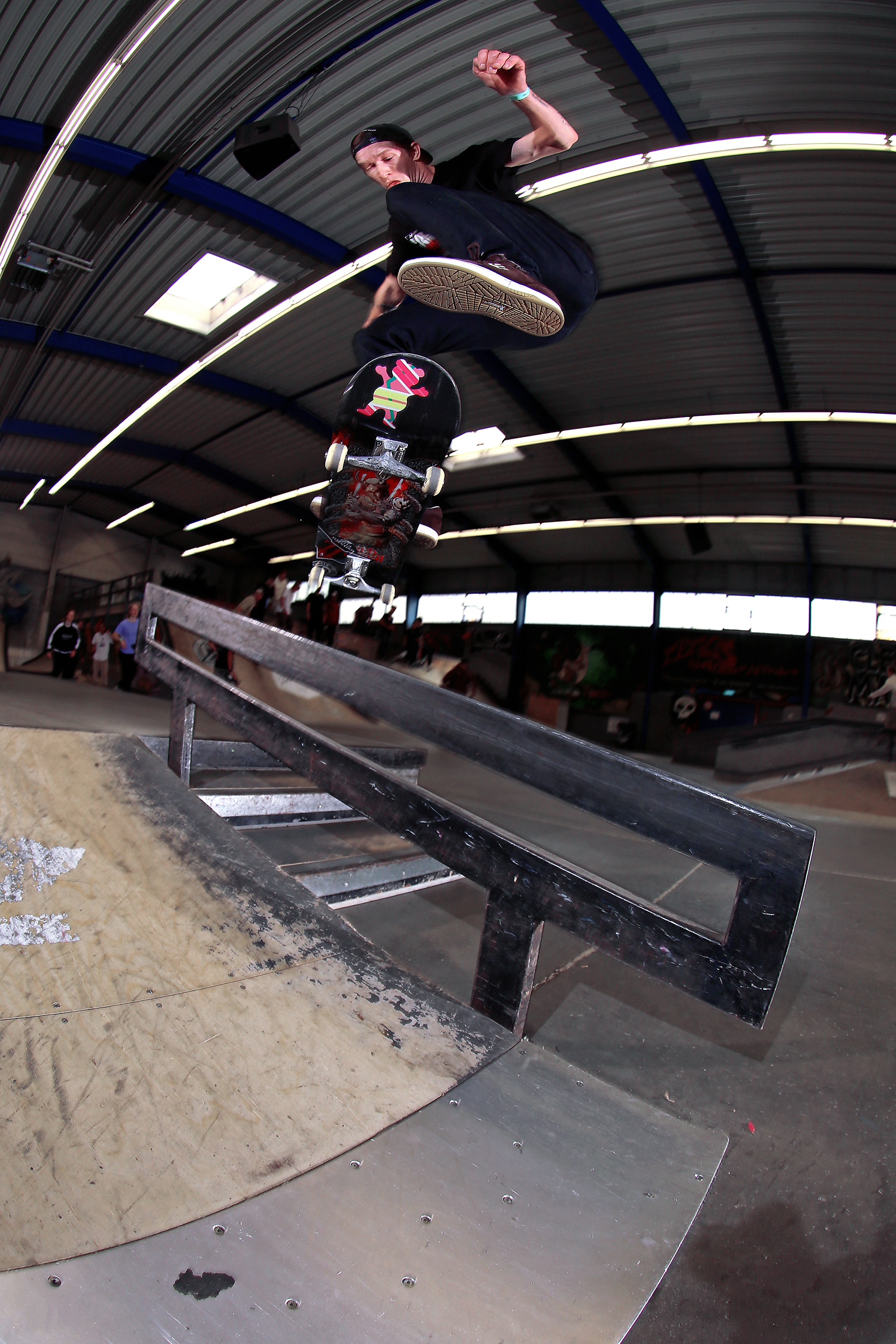 ChristophRadtke_KickflipFsBluntslide_Gentsch_BLOG.jpg