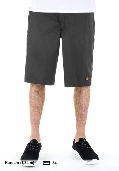 Dickies_short_Titus_Duesseldorf_2.jpg