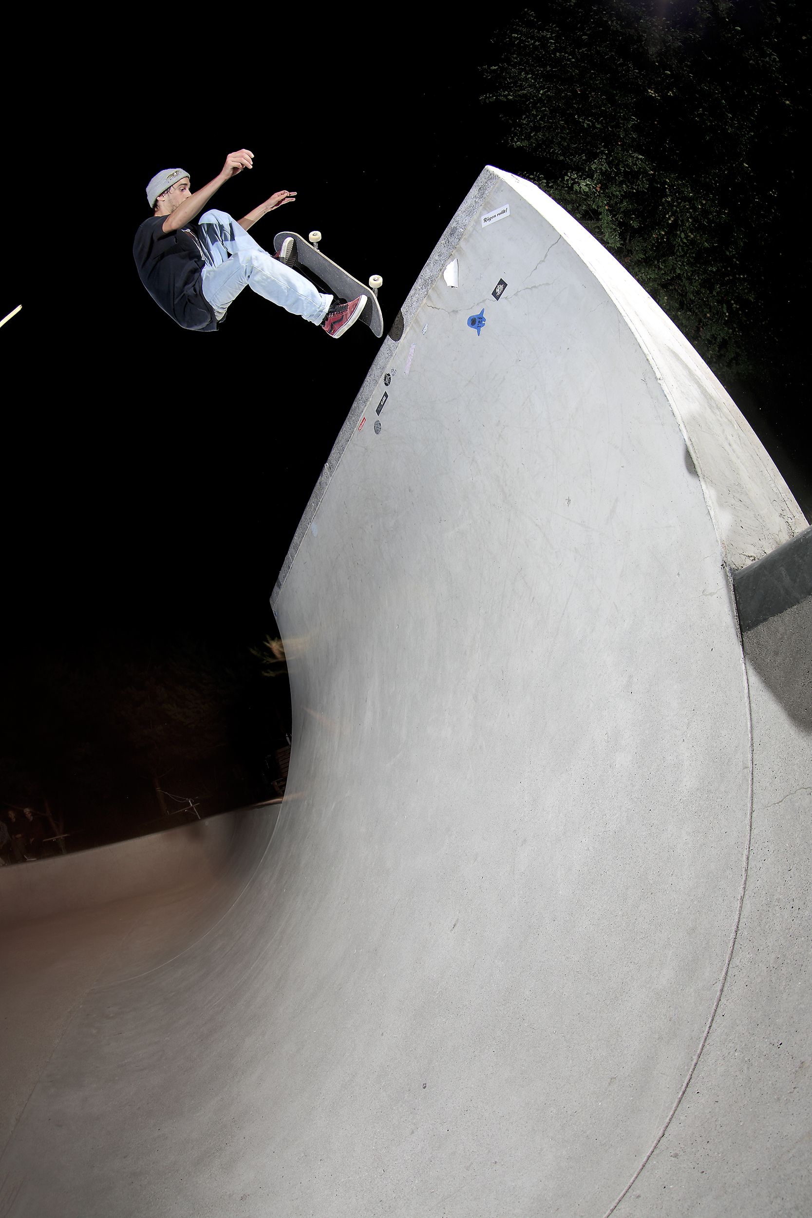 Flower_BluntFakie_Ruegen_adj_.jpg