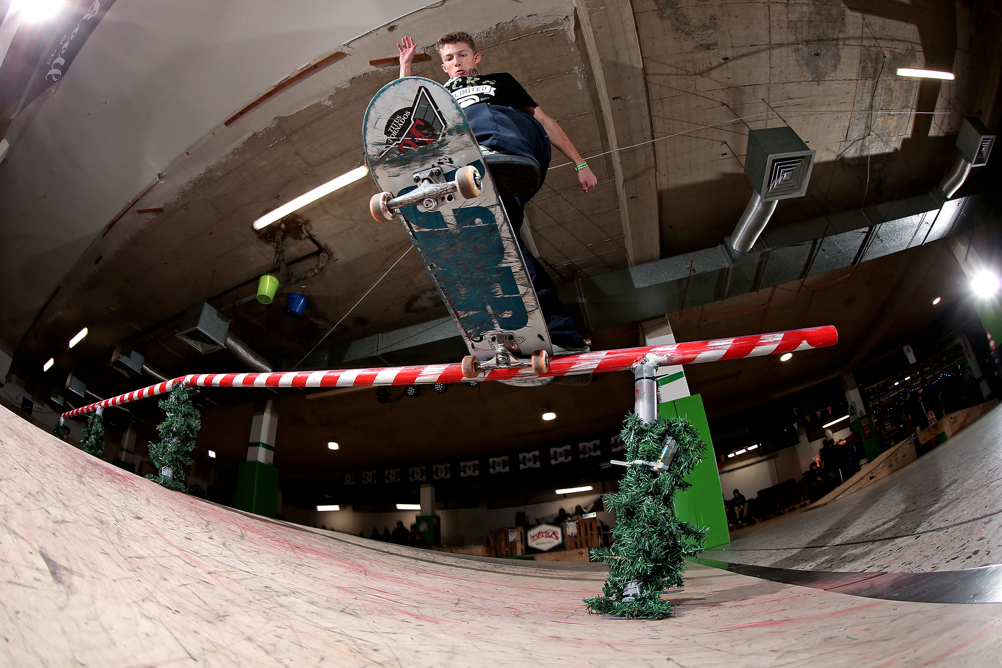 JanHellwig_FsBluntslide.jpg