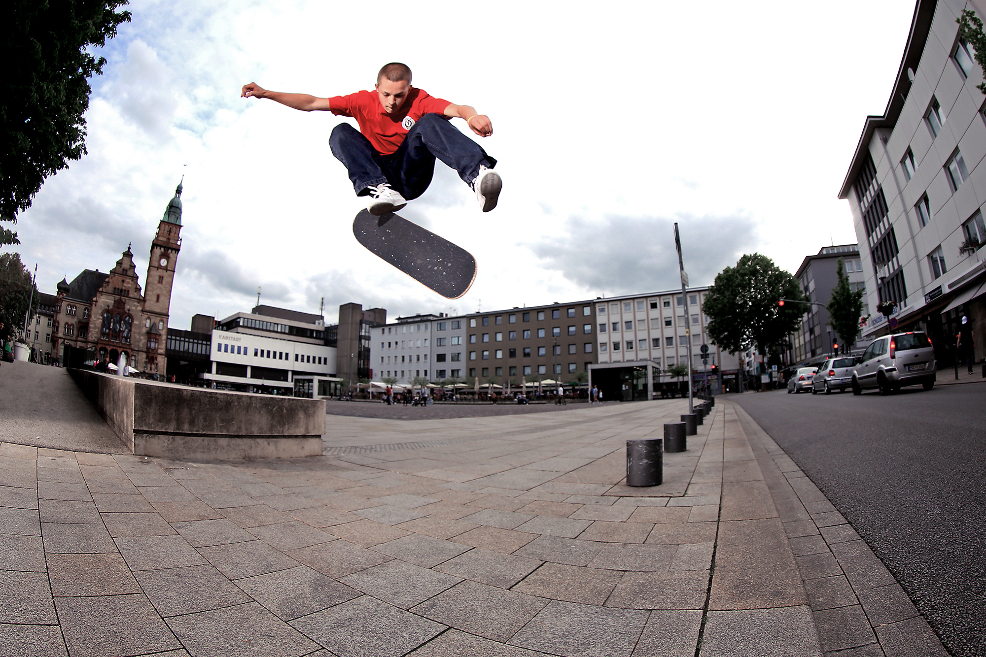 MikaMoeller_Kickflip_Warsteiner_Gentsch.jpg