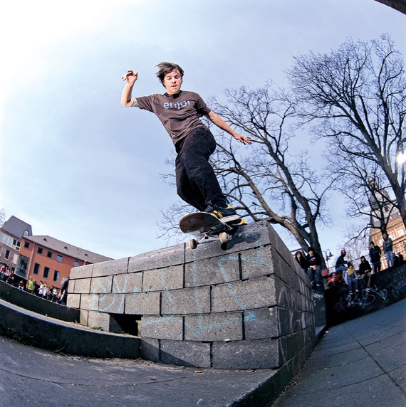 Nestor Judkins | Bs Lipslide Nestor Judkins | Bs Lipslide