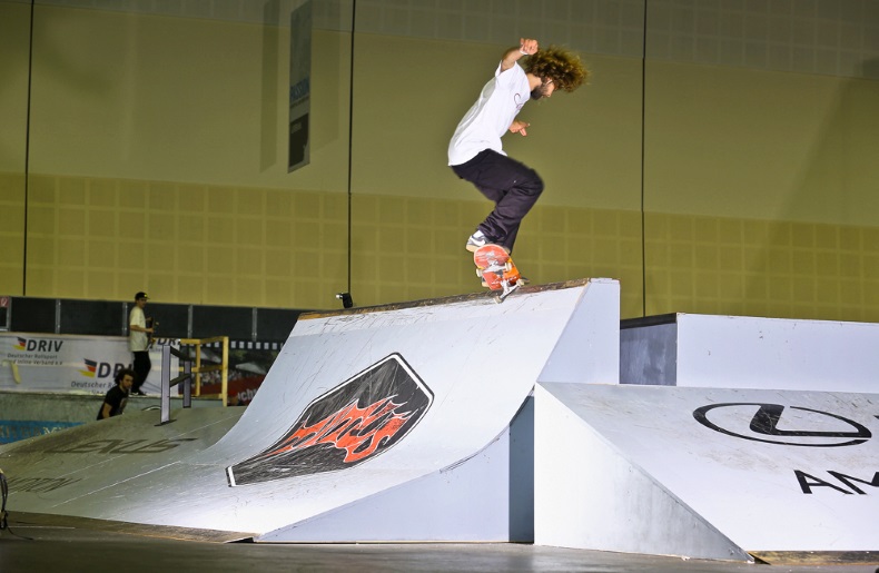 Patrick Rogalski / Fs Crooks to fakie / Bremen 2016 Patrick Rogalski / Fs Crooks to fakie / Bremen 2016