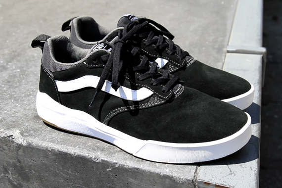 Vans UltraRange Pro - Seite Vans UltraRange Pro - Seite