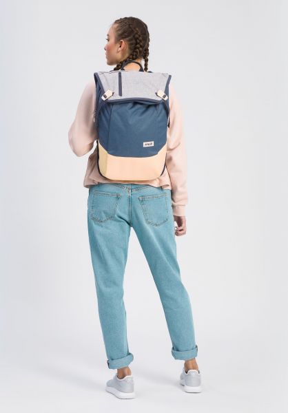 aevor-rucksaecke-daypack-bichrome-peach-rueckenansicht-0880944_600x600.jpg