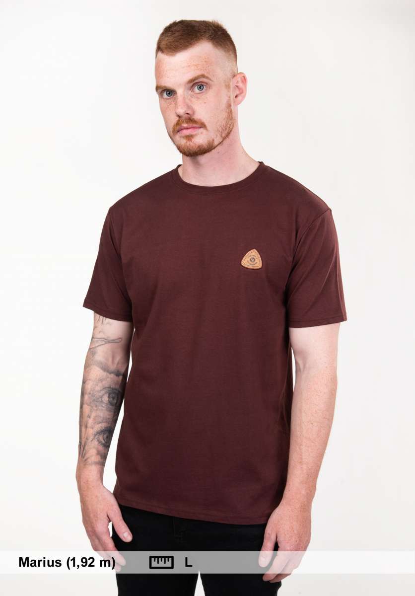 titus-t-shirts-claudio-deepburgundy-rueckenansicht_600x600@2x.jpg
