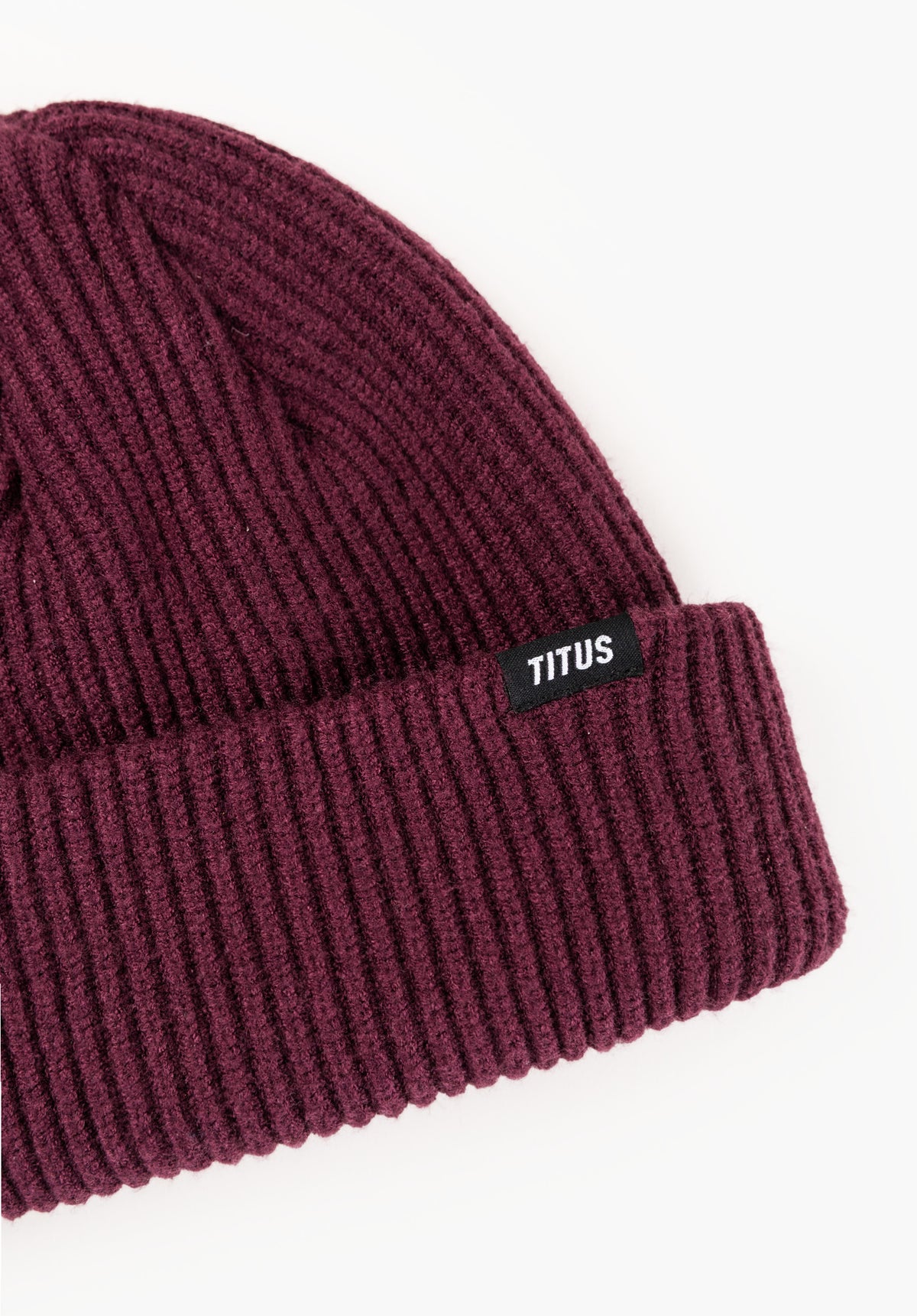 TITUS Classic Beanie Mütze darkberry – Rückenansicht