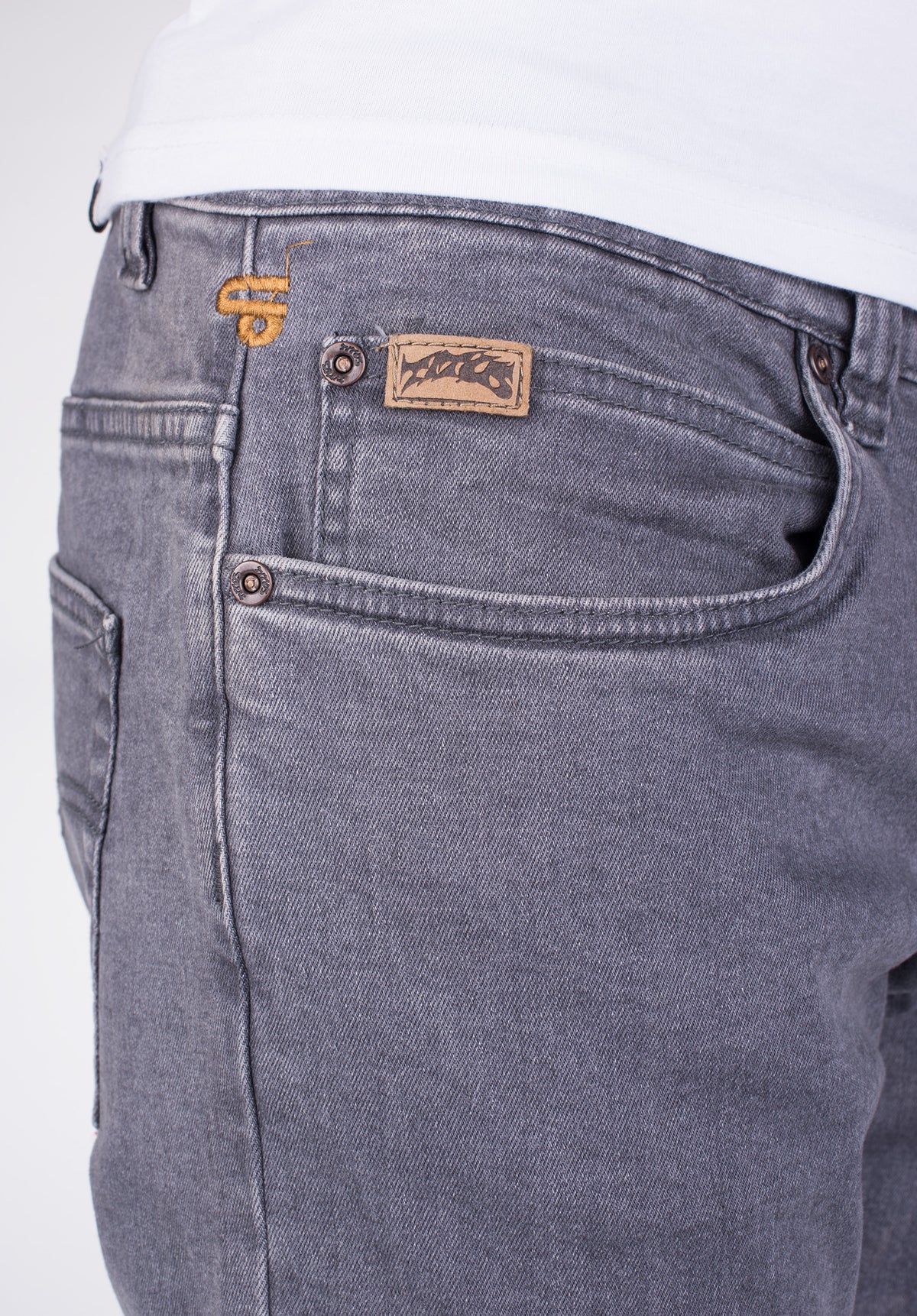 TITUS Taper Fit Jeans stonegrey – Detailansicht 2