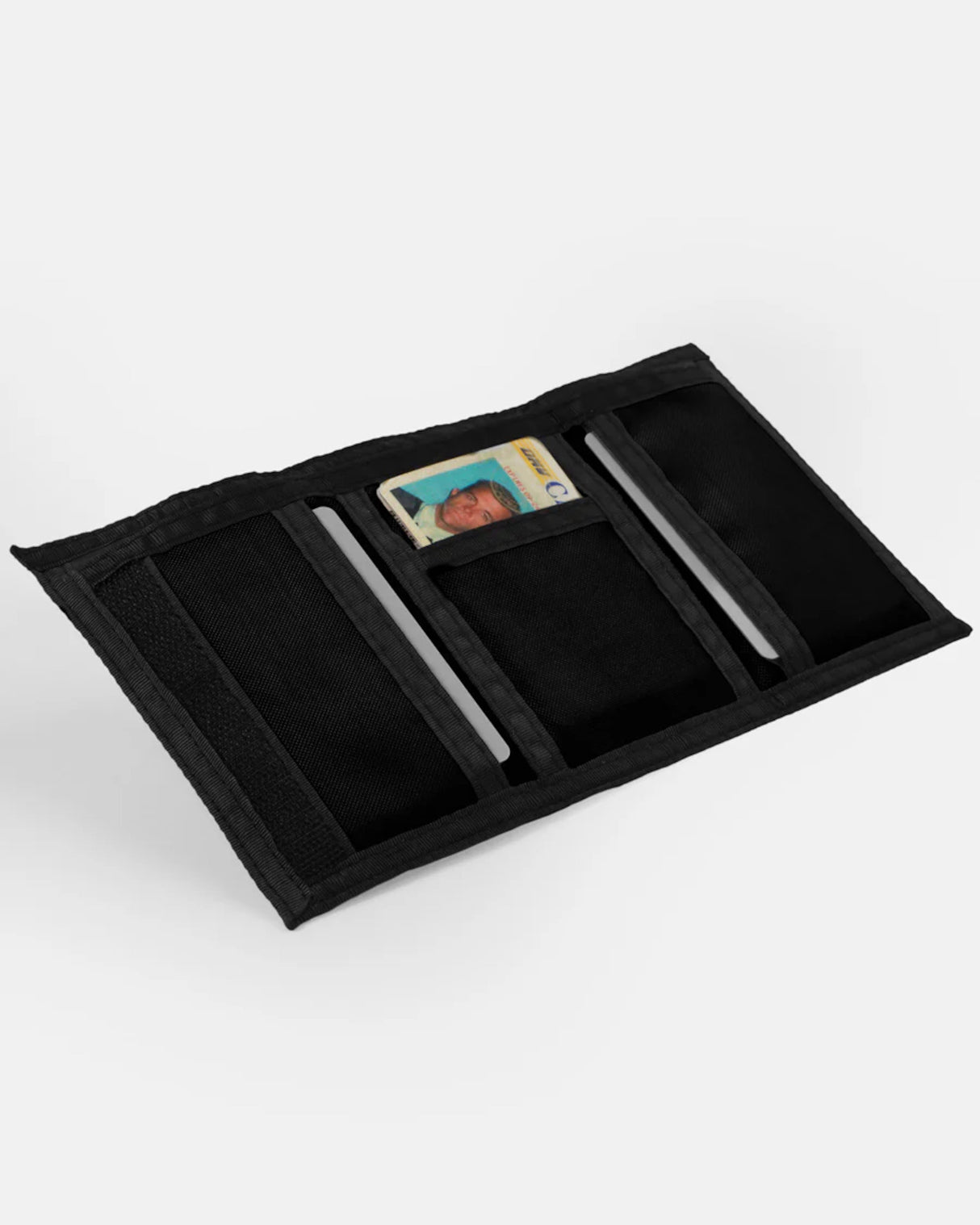 Skate Mag Trifold Velcro black Closeup1
