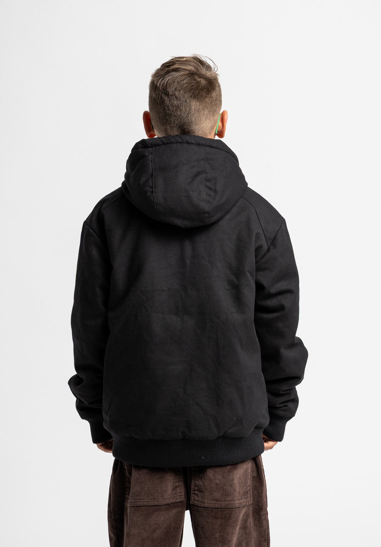 Theodore Kids black Closeup2