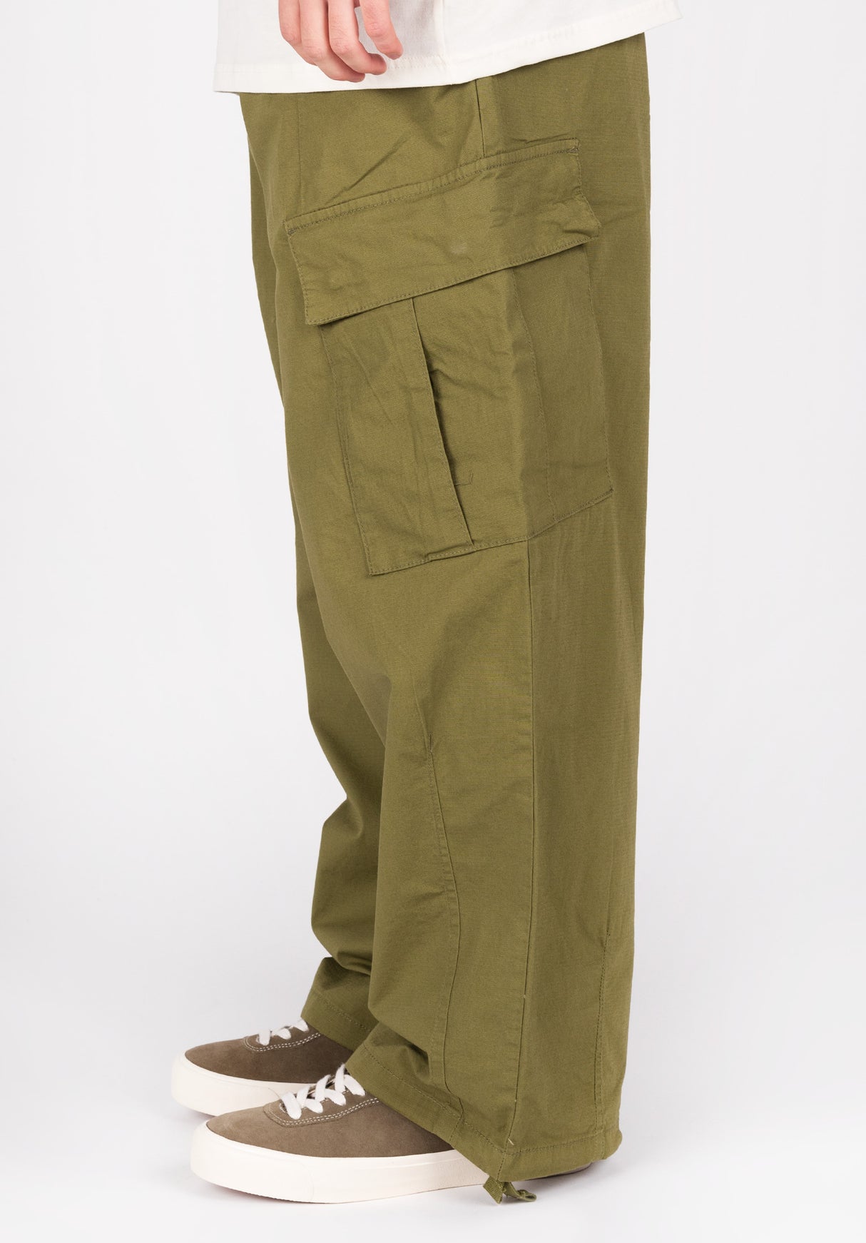Janik|1,80|L