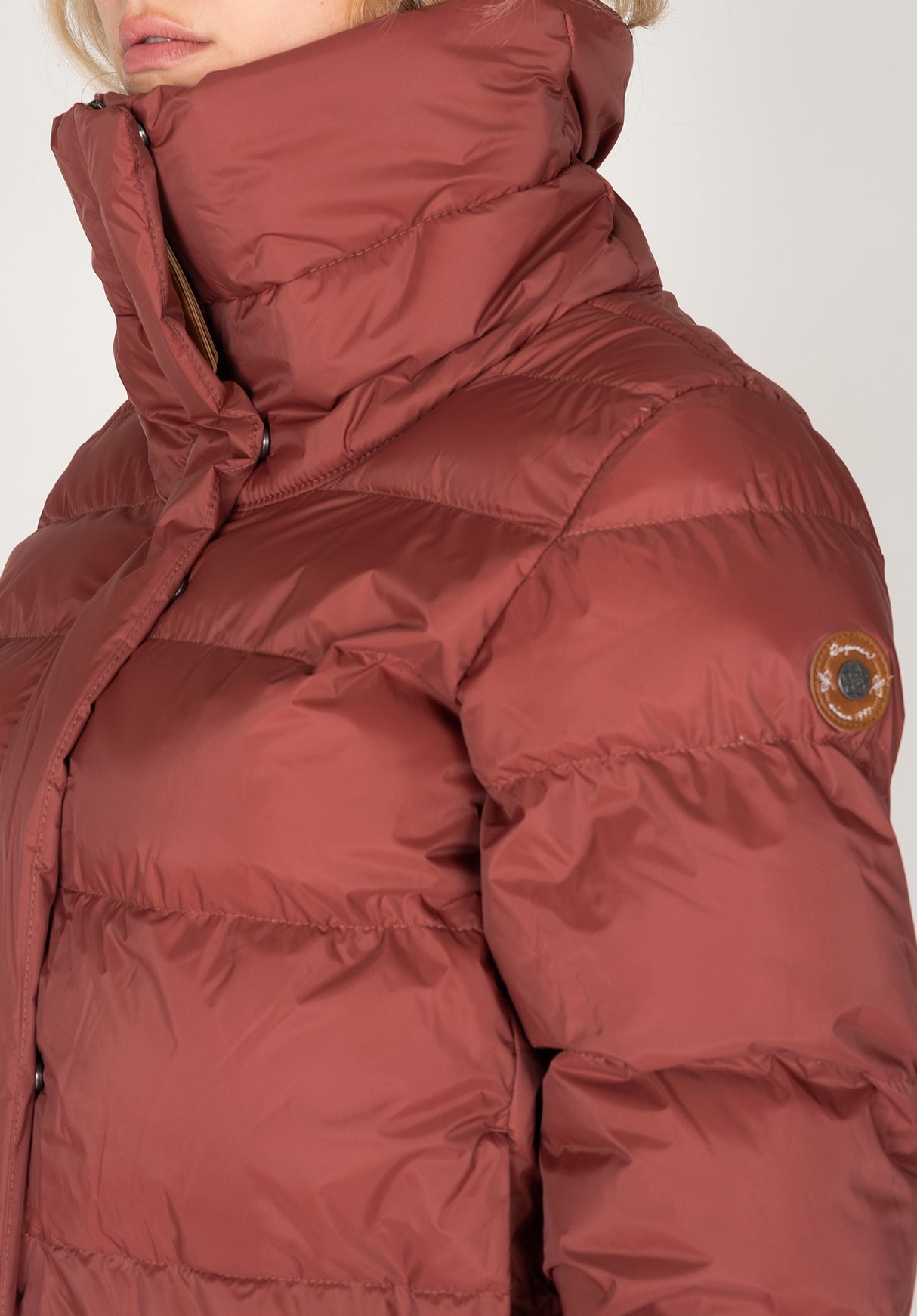 Jana|1,74|M