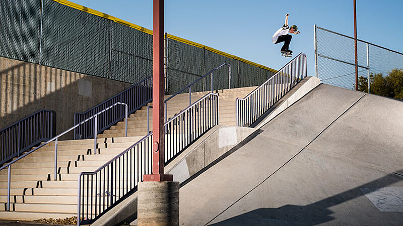 Paul Hart - Cliché Pro Part
