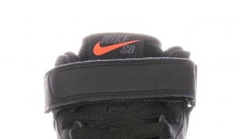 Der neue Nike SB Dunk Mid