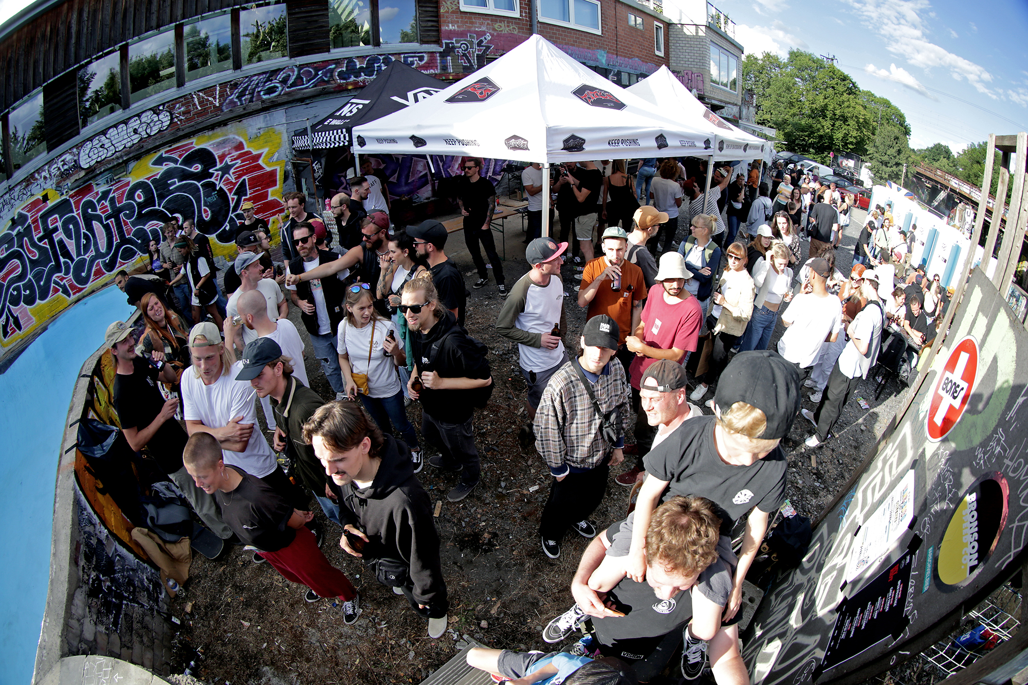 Crowed_Gentsch_adj_.jpg