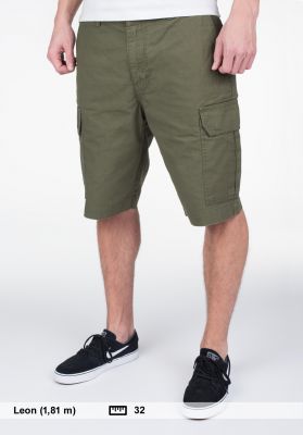 Dickies-Cargoshorts-New-York-darkolive-Vorderansicht_400x400.jpg