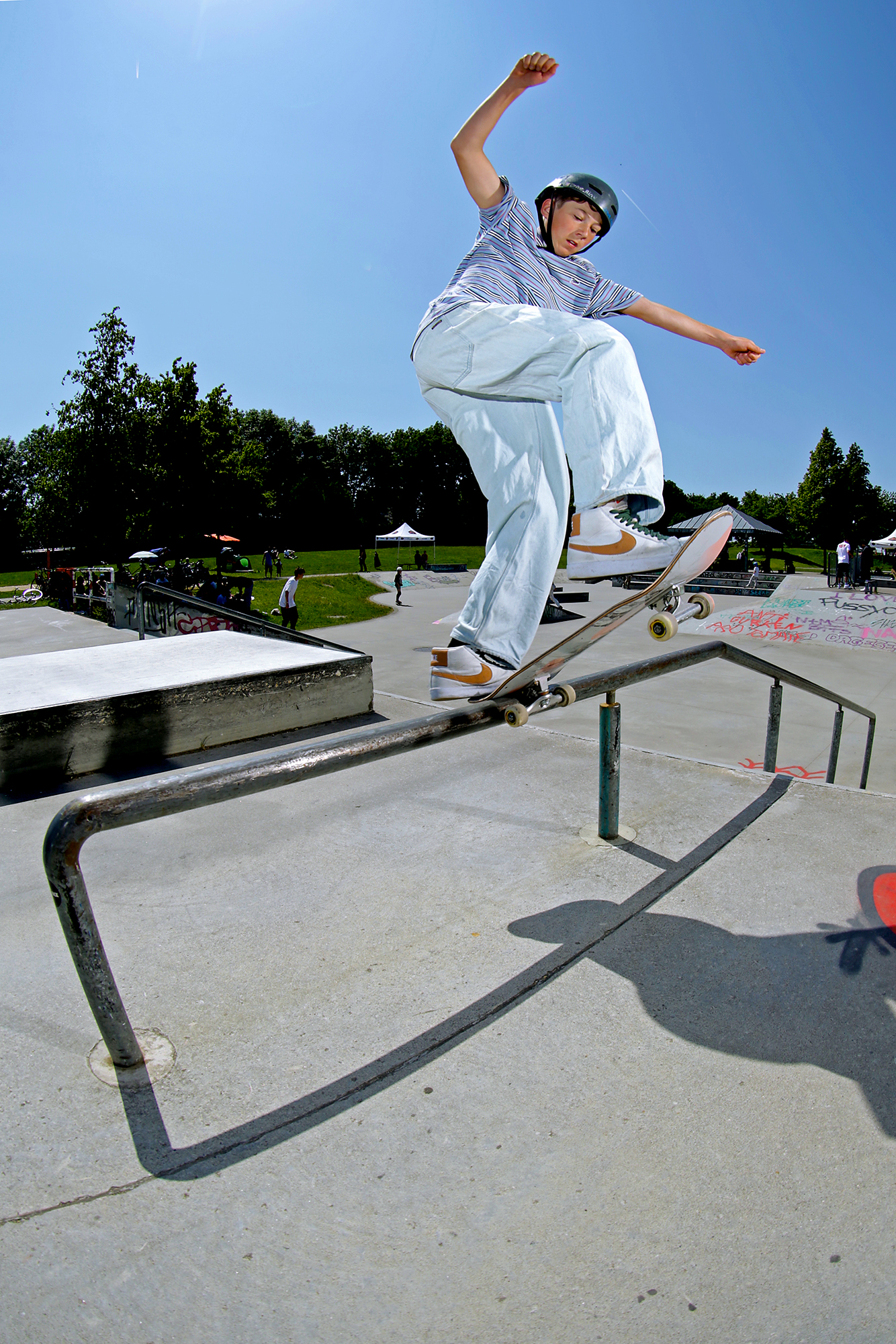 JanRehring_FsBluntslide_vert__Gentsch_adj_.jpg
