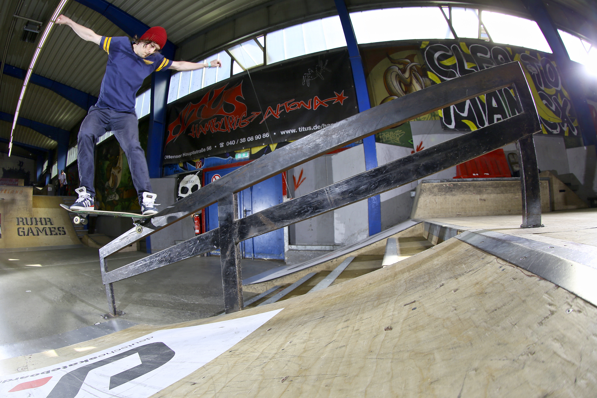 JoeHill_Bs180BWNosegrind.jpg