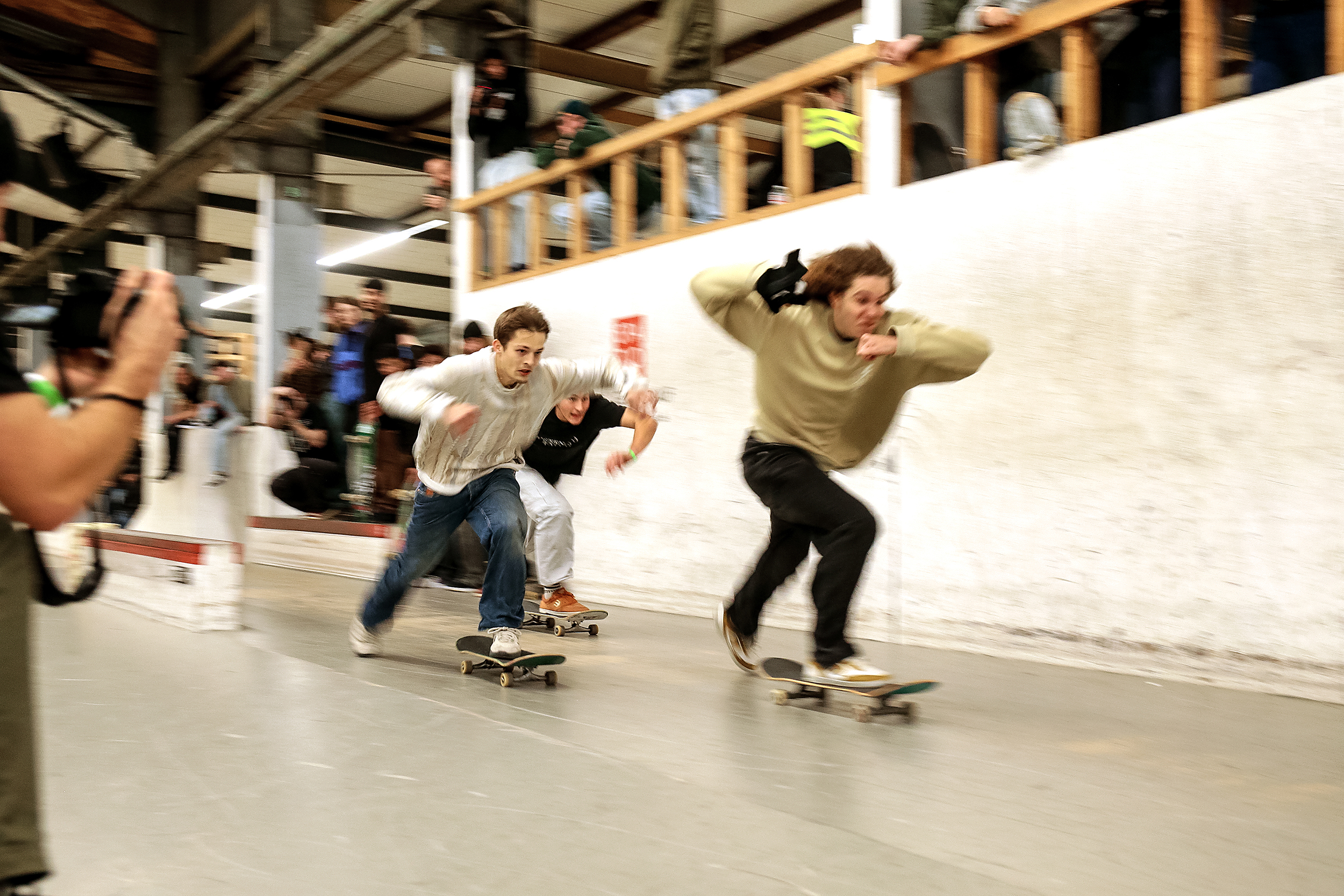 MikaDenielAntoni_DeathRace_XMasJam2024_Gentsch_adj__BLOG.jpg