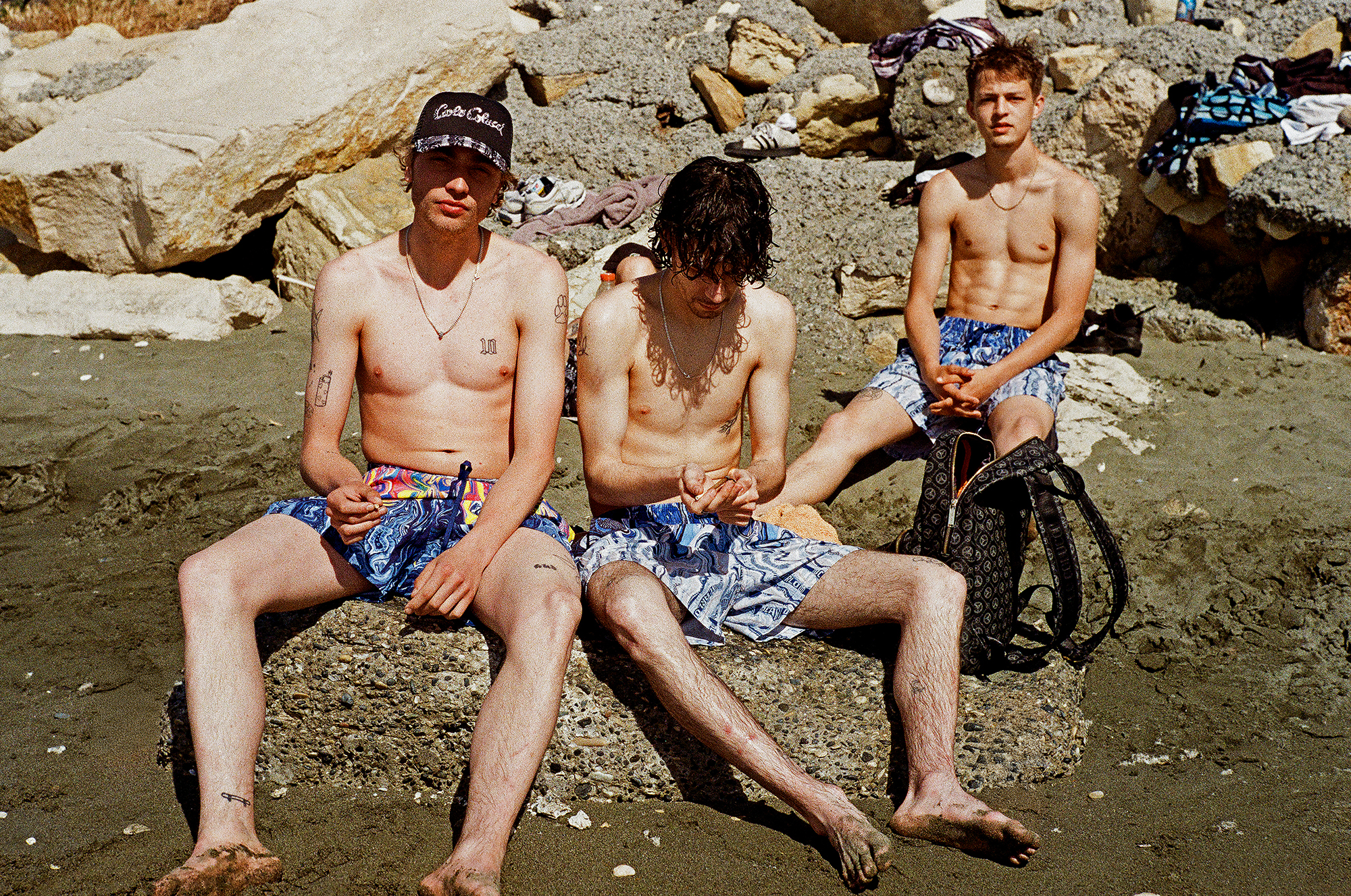 TimDomiMika_Beachchill_Limassol2025_Gentsch_adj__SML.jpg