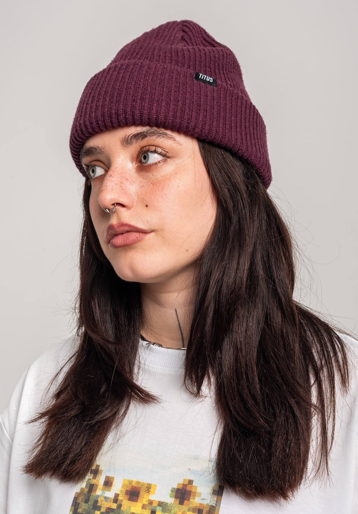 TITUS Classic Beanie Mütze darkberry – Detailansicht 2