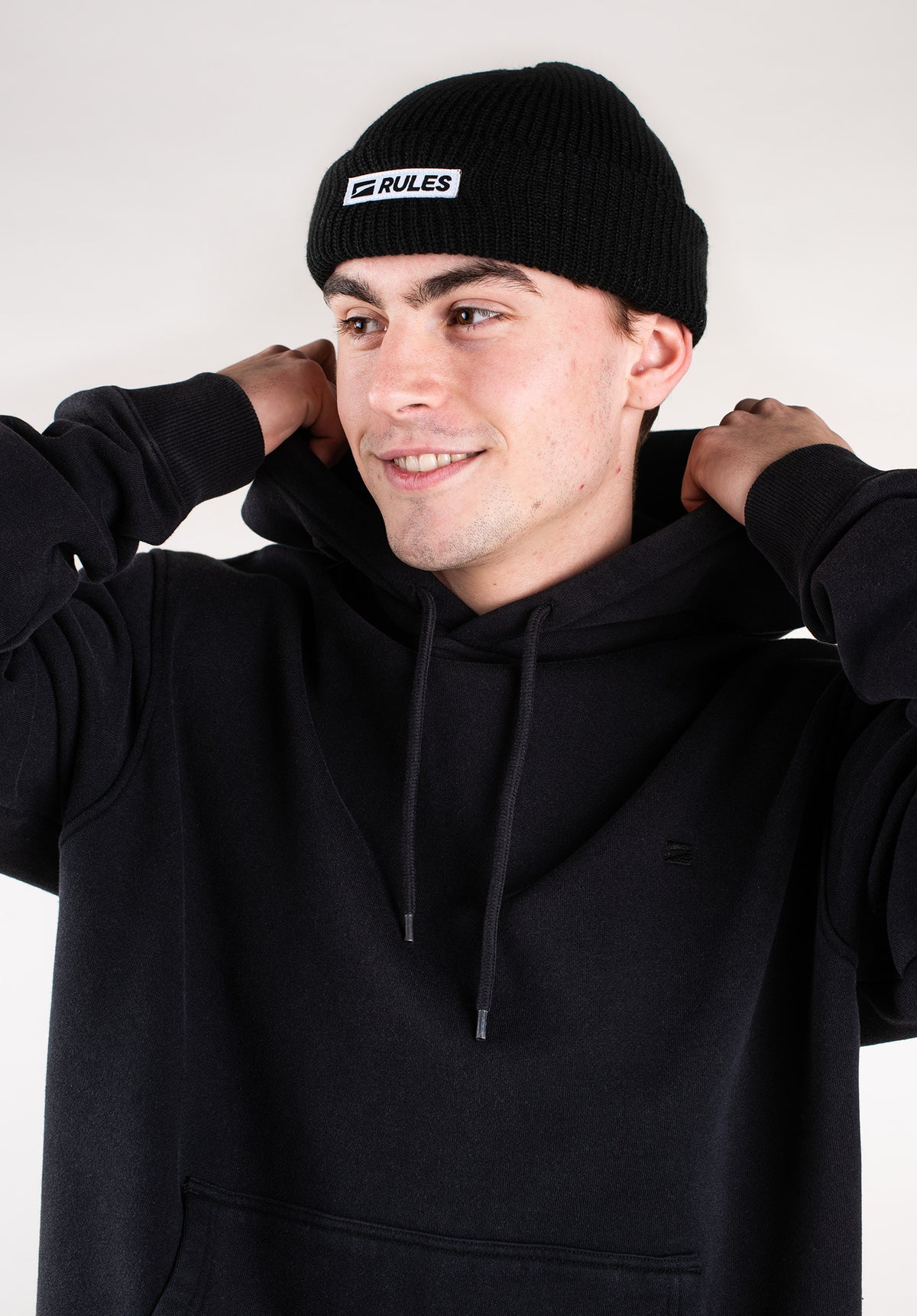 Rules Easy Hood Hoodie black – Rückenansicht