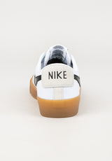 Nike SB Zoom Blazer Low Pro GT Schuhe Jungs white-black-white-white – Seitenansicht