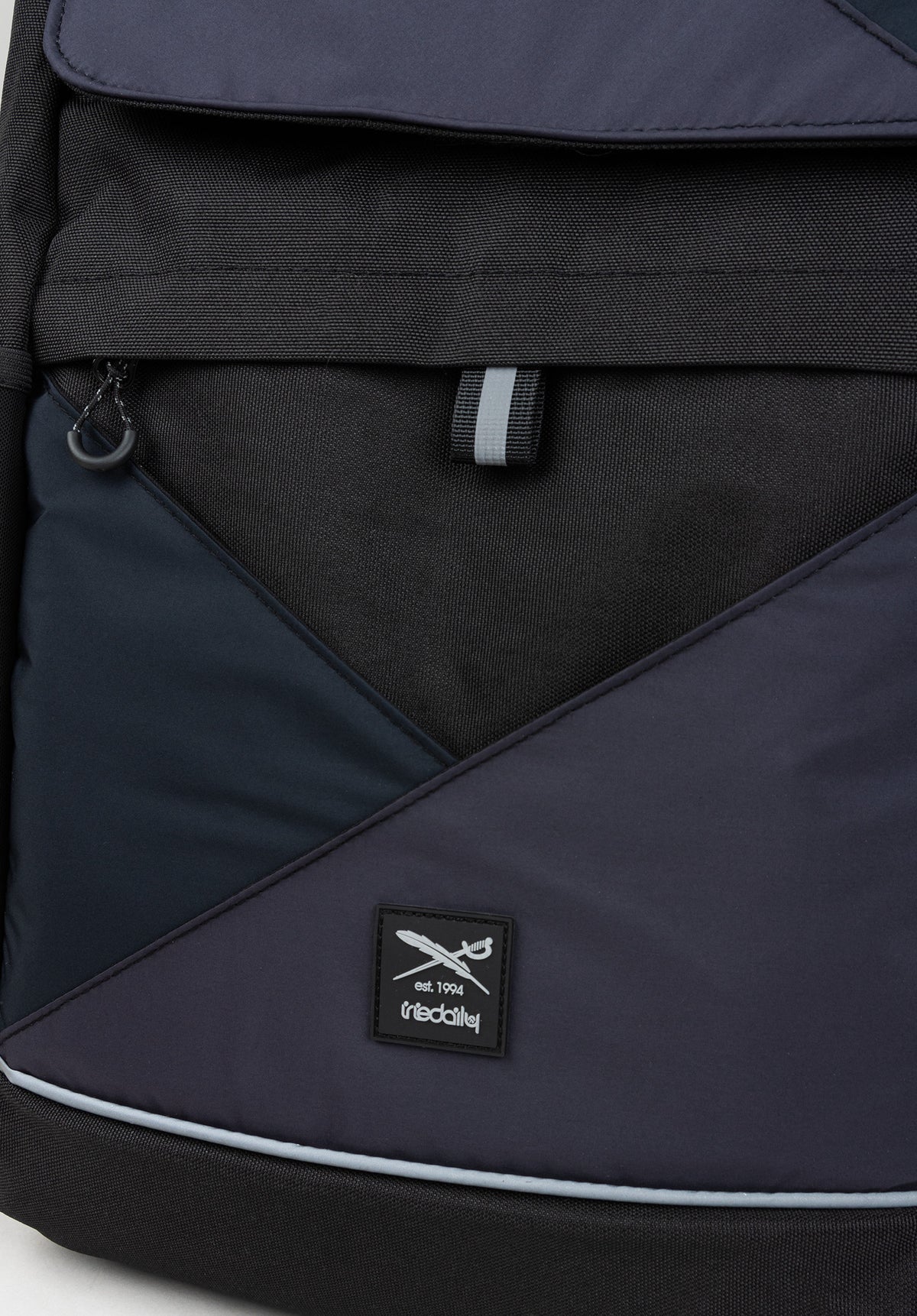 iriedaily Tripster Day Pack Rucksack black – Detailansicht 2