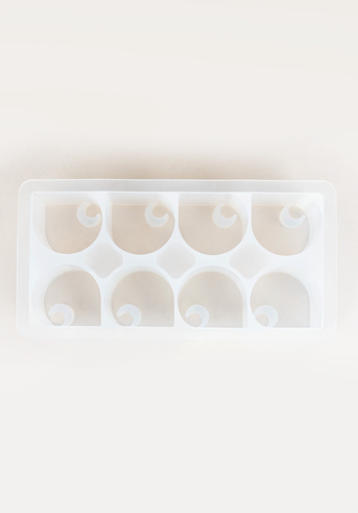 Carhartt WIP C Logo Ice Cube Tray diverser Artikel clear – Rückenansicht