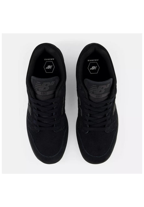 NM480 black-black Closeup1