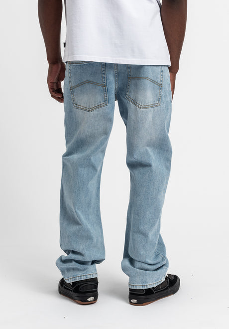 Taper Fit blue-bleached Rueckenansicht