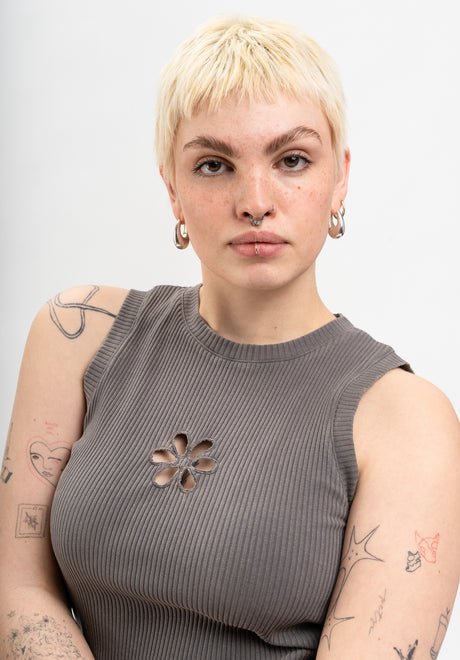 Libby mossfaded Rueckenansicht
