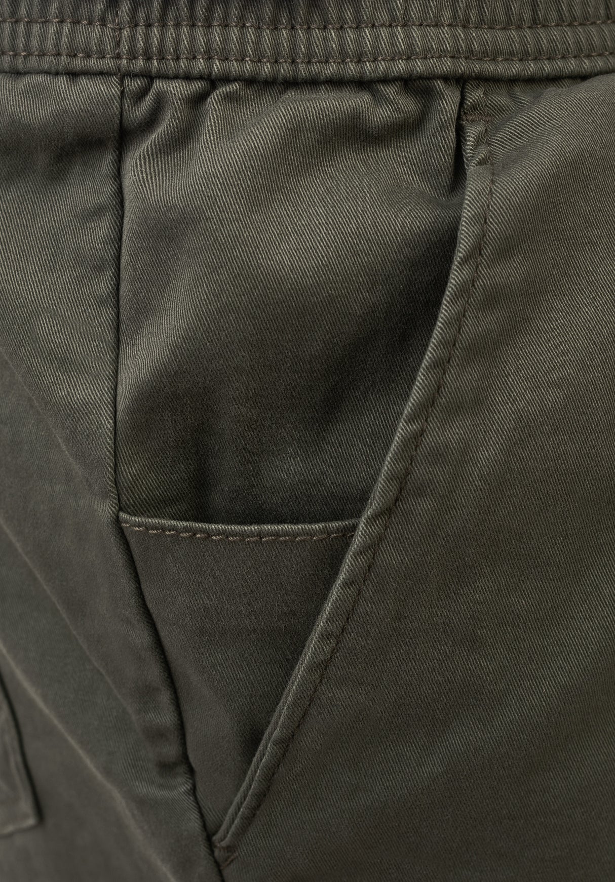 Niclas|1,80|L