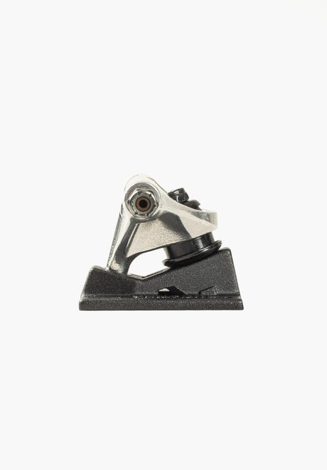 5.6 High Pro V-Cast Hollow 92' Crinkle silverpolished Closeup1