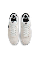 Code 58 white-black-white-black Closeup1