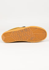 Topaz C3 Leather breen-gum Closeup1