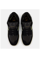 1010 Tiago Lemos black-olive Closeup1