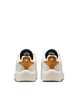 Vertebrae summitwhite-monarch-phantom Closeup1