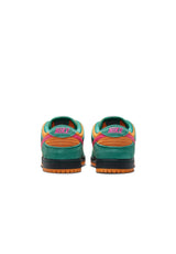 Dunk Low Pro greennoise-watermelon-lightcurry Closeup2