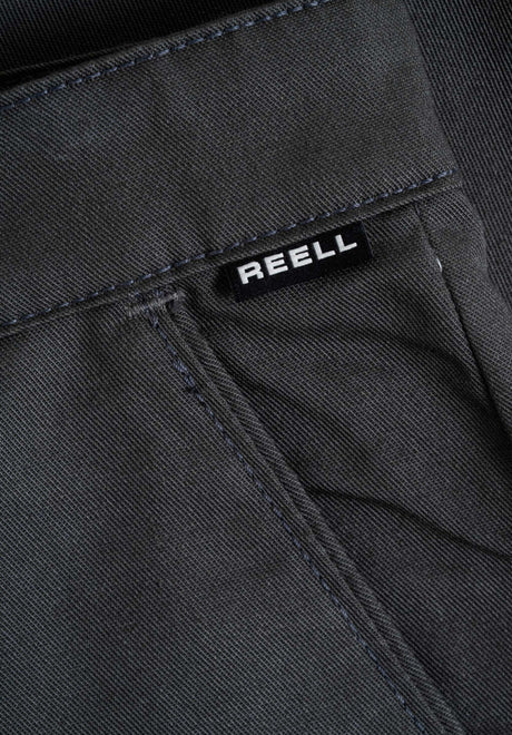 Loose Flex Chino PC vulcangrey Closeup1