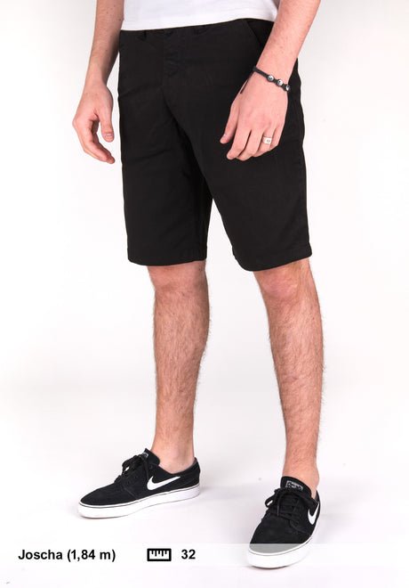 Reell Flex Grip Chino Short Chino-Short black – Vorderansicht