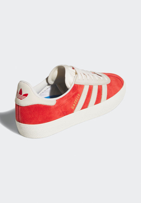 adidas-skateboarding Gazelle ADV Schuhe Jungs betterscarlet-chalkwhite-gold – Rückenansicht