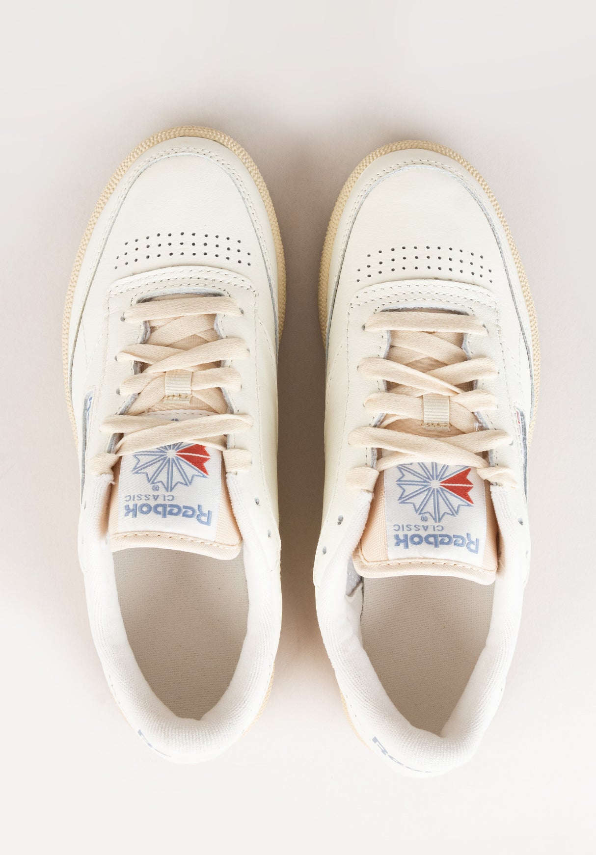 Club C 85 chalk-papwhite-vintageblue Close-Up2